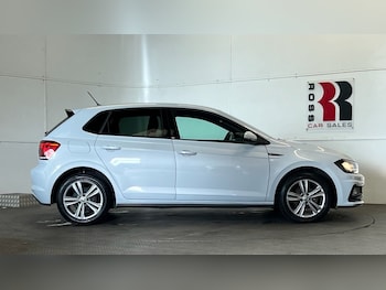 Used Volkswagen Polo 2019 for sale - 76962327: Photo