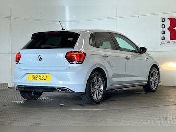 Used Volkswagen Polo 2019 for sale - 76962327: Photo
