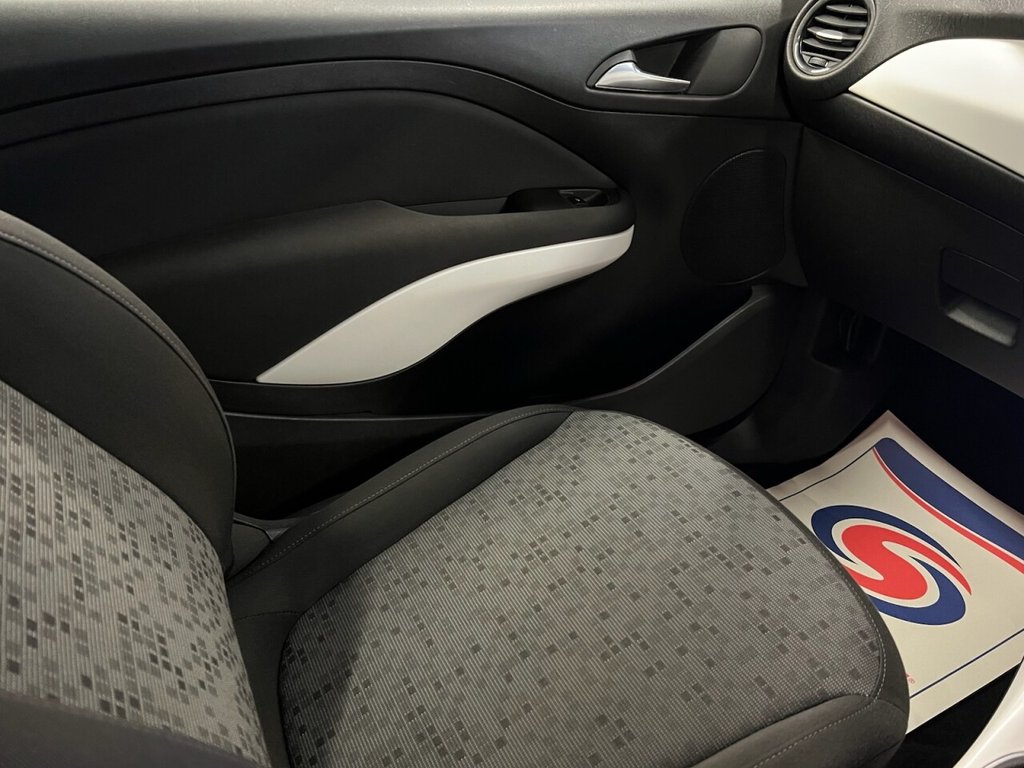 Used Vauxhall ADAM 2015 for sale - 77594709: Photo 31