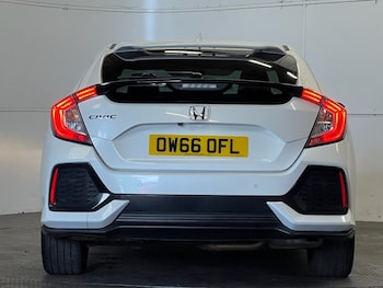 Used Honda Civic 2017 for sale - 79438312: Photo