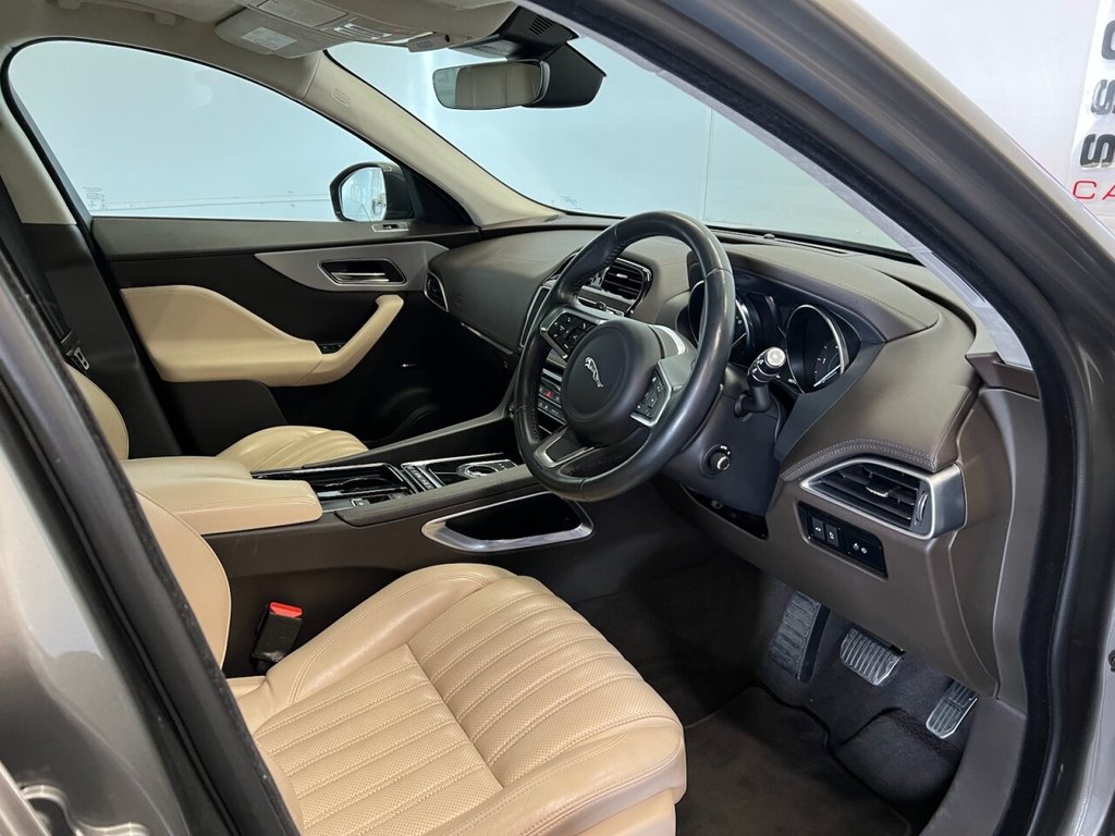 Used Jaguar F-Pace 2018 for sale - 77835597: Photo 22