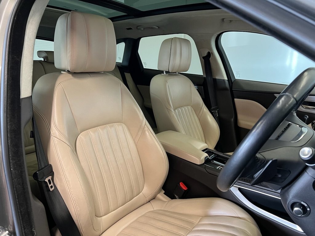 Used Jaguar F-Pace 2018 for sale - 77835597: Photo 23