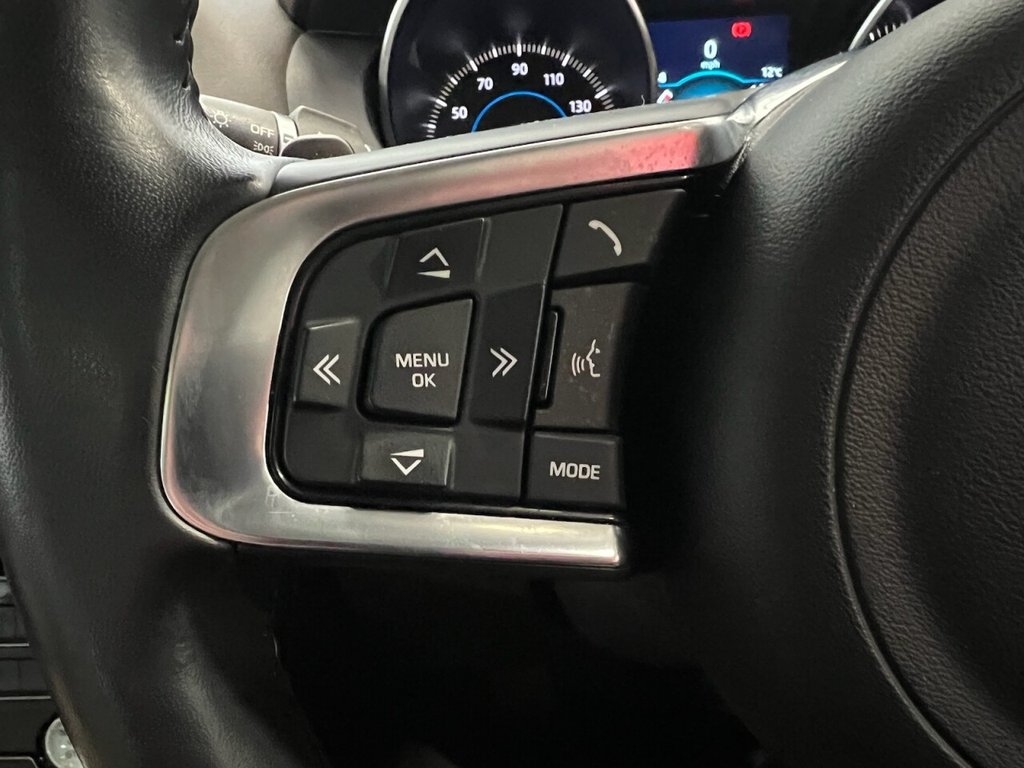 Used Jaguar F-Pace 2018 for sale - 77835597: Photo 32