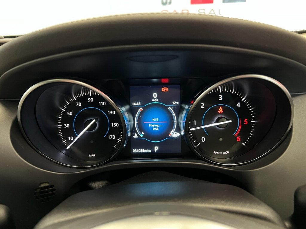 Used Jaguar F-Pace 2018 for sale - 77835597: Photo 34