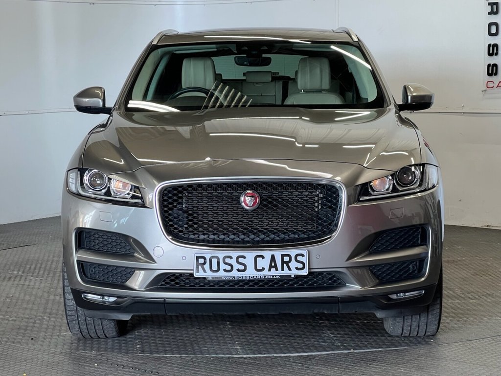 Used Jaguar F-Pace 2018 for sale - 77835597: Photo 8