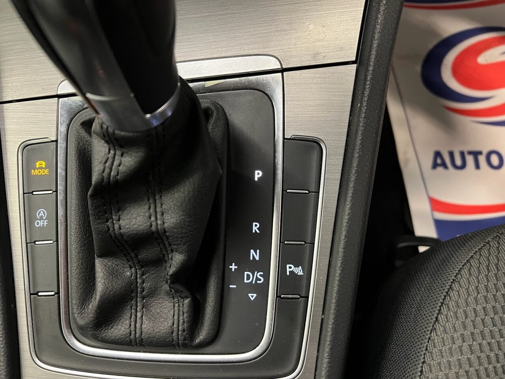 Used Volkswagen Golf 2015 for sale - 76345240: Photo 28