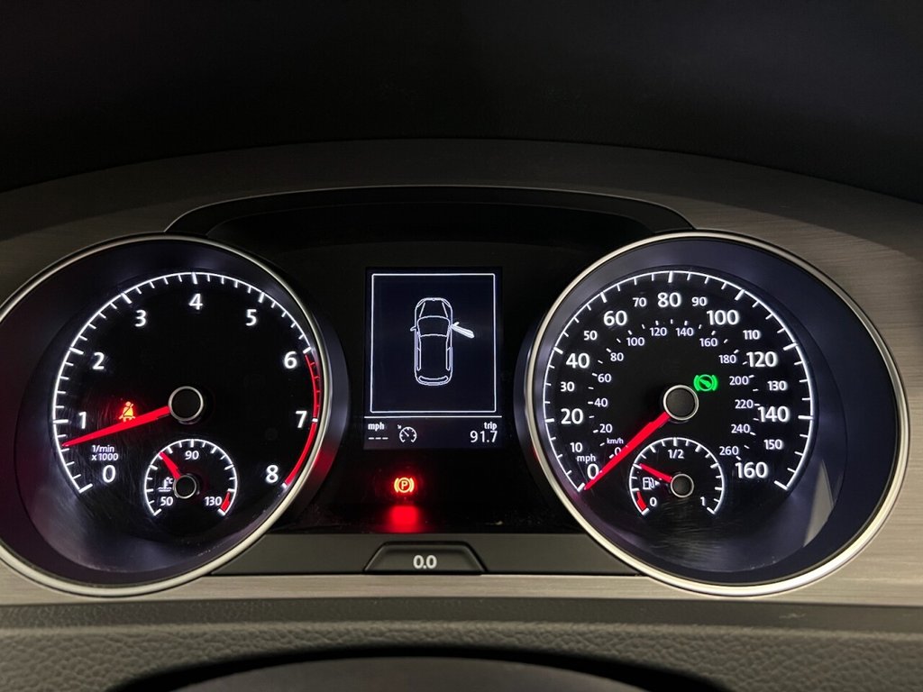 Used Volkswagen Golf 2015 for sale - 76345240: Photo 29