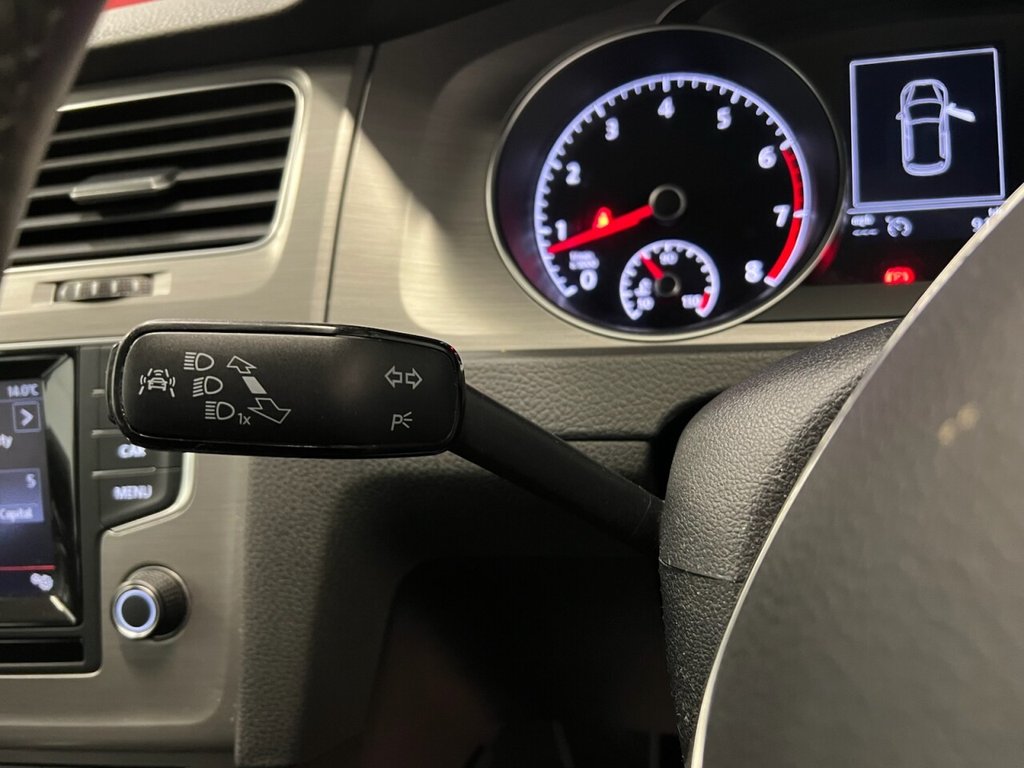 Used Volkswagen Golf 2015 for sale - 76345240: Photo 30