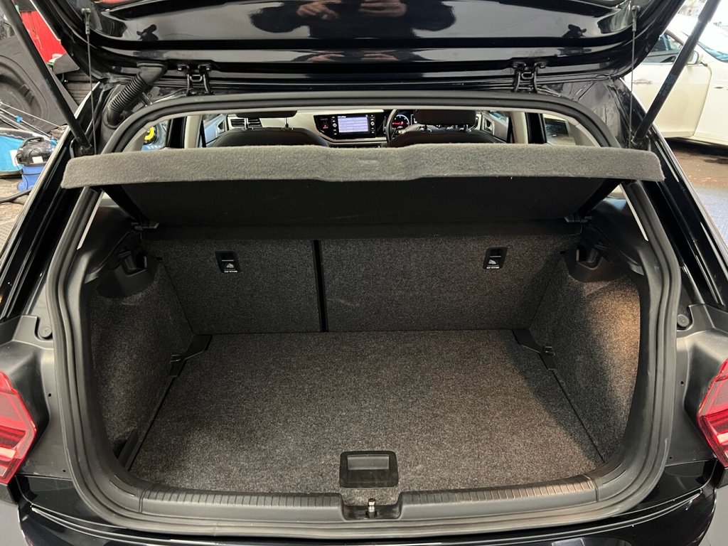 Used Volkswagen Polo 2018 for sale - 77546704: Photo 14