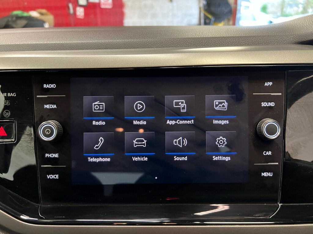 Used Volkswagen Polo 2018 for sale - 77546704: Photo 25