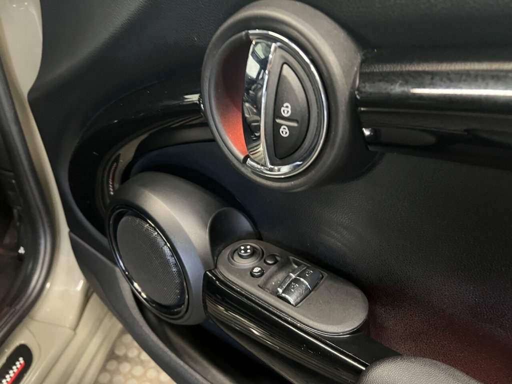 Used MINI Hatch 2019 for sale - 77313474: Photo 17