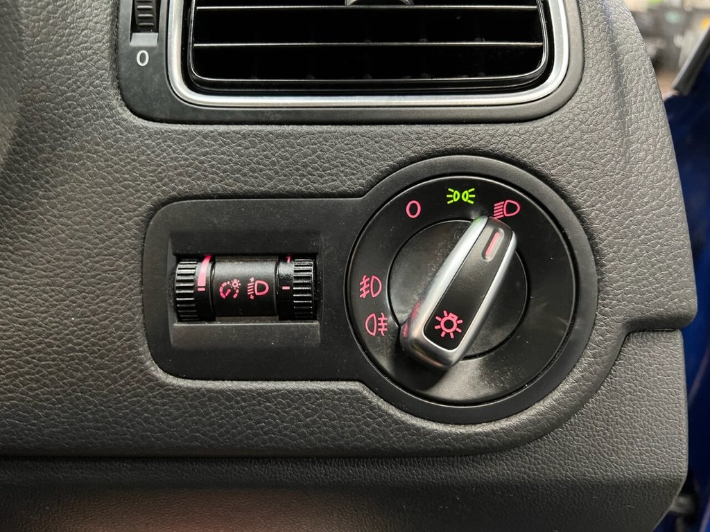 Used Volkswagen Polo 2013 for sale - 77153288: Photo 31