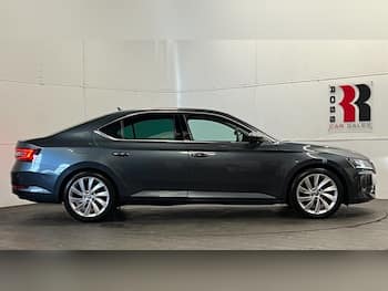 Used Skoda Superb 2017 for sale - 79828970: Photo
