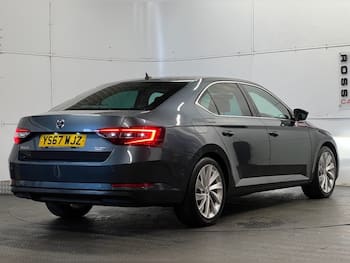 Used Skoda Superb 2017 for sale - 79828970: Photo
