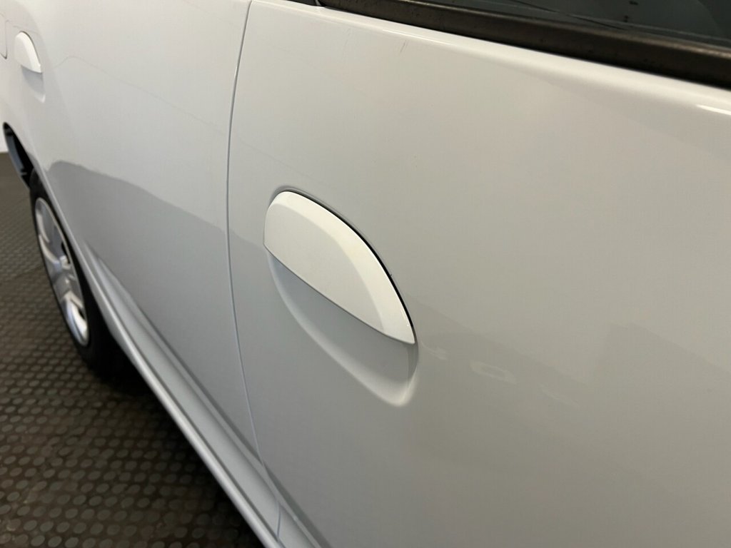 Used Dacia Sandero 2017 for sale - 76941606: Photo 11