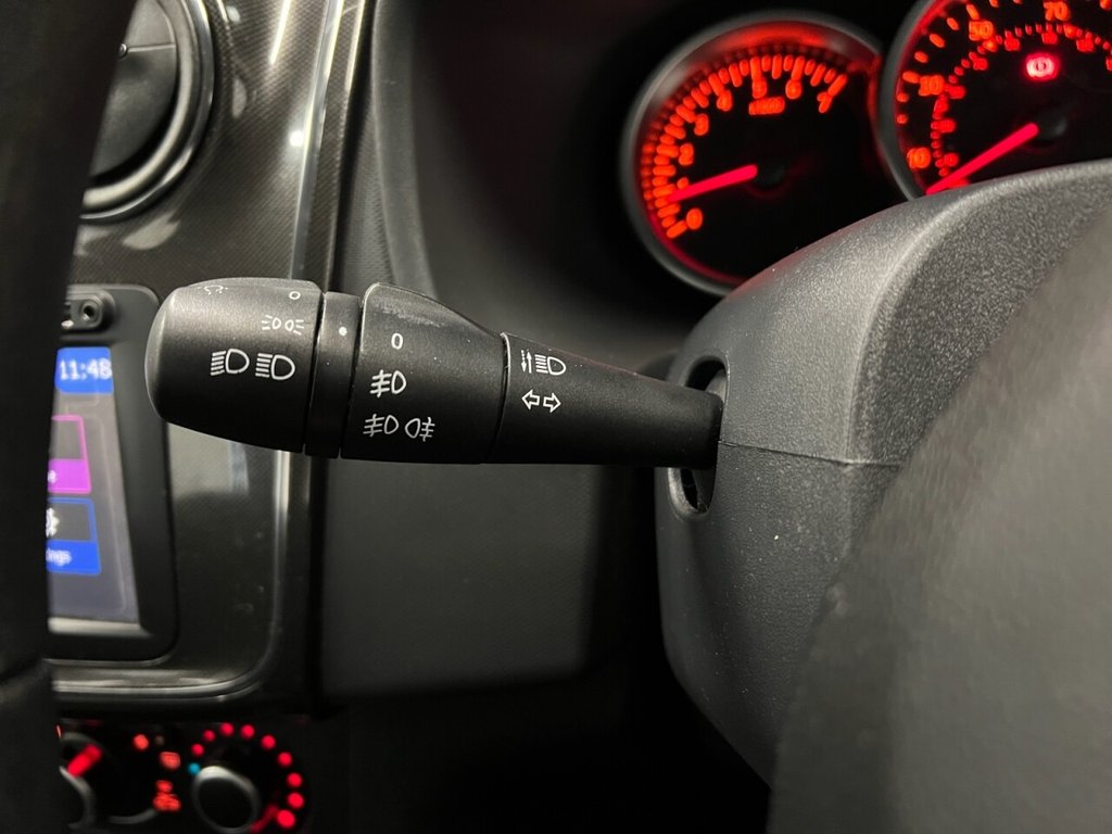 Used Dacia Sandero 2017 for sale - 76941606: Photo 28