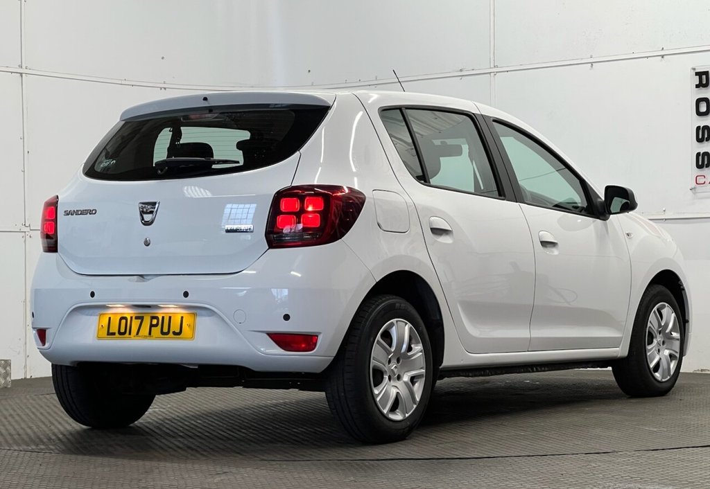 Used Dacia Sandero 2017 for sale - 76941606: Photo 3