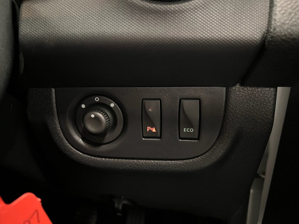 Used Dacia Sandero 2017 for sale - 76941606: Photo 33