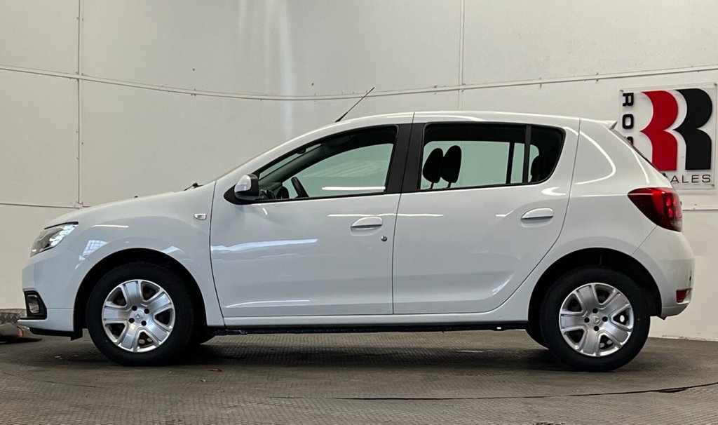 Used Dacia Sandero 2017 for sale - 76941606: Photo 6