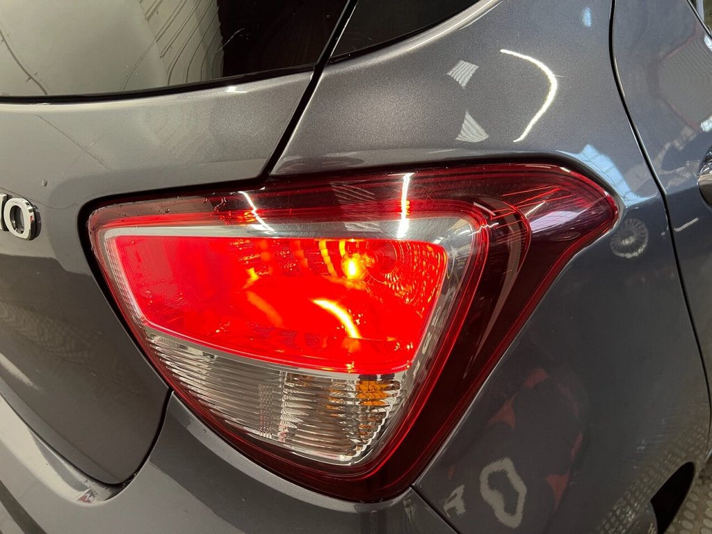 Used Hyundai i10 2019 for sale - 76798209: Photo 12