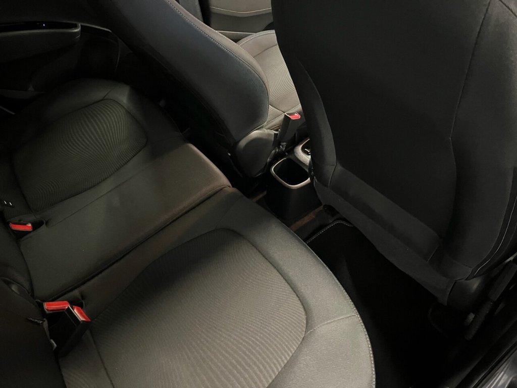 Used Hyundai i10 2019 for sale - 76798209: Photo 16