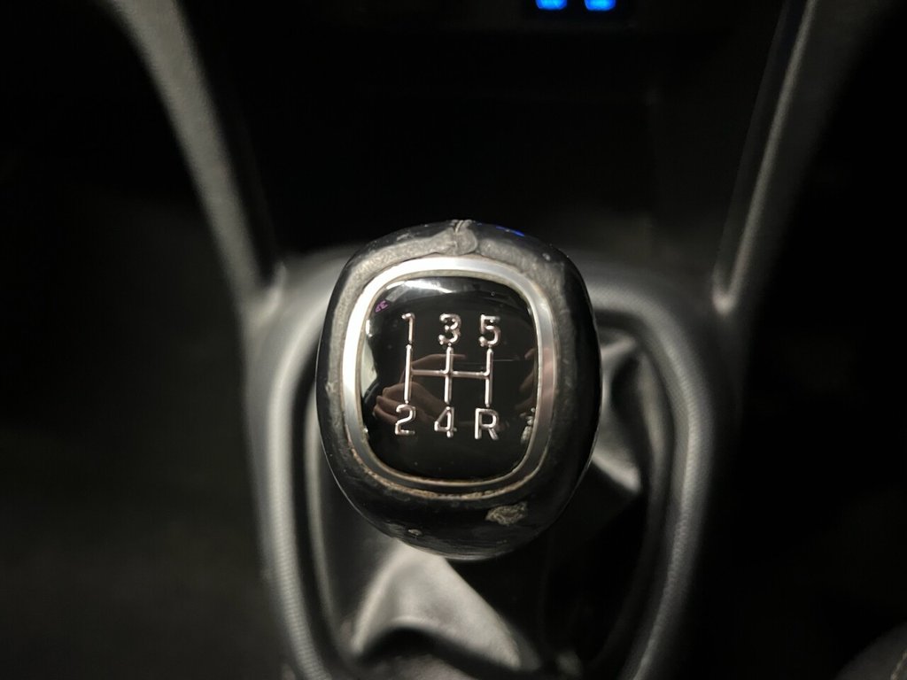 Used Hyundai i10 2019 for sale - 76798209: Photo 27