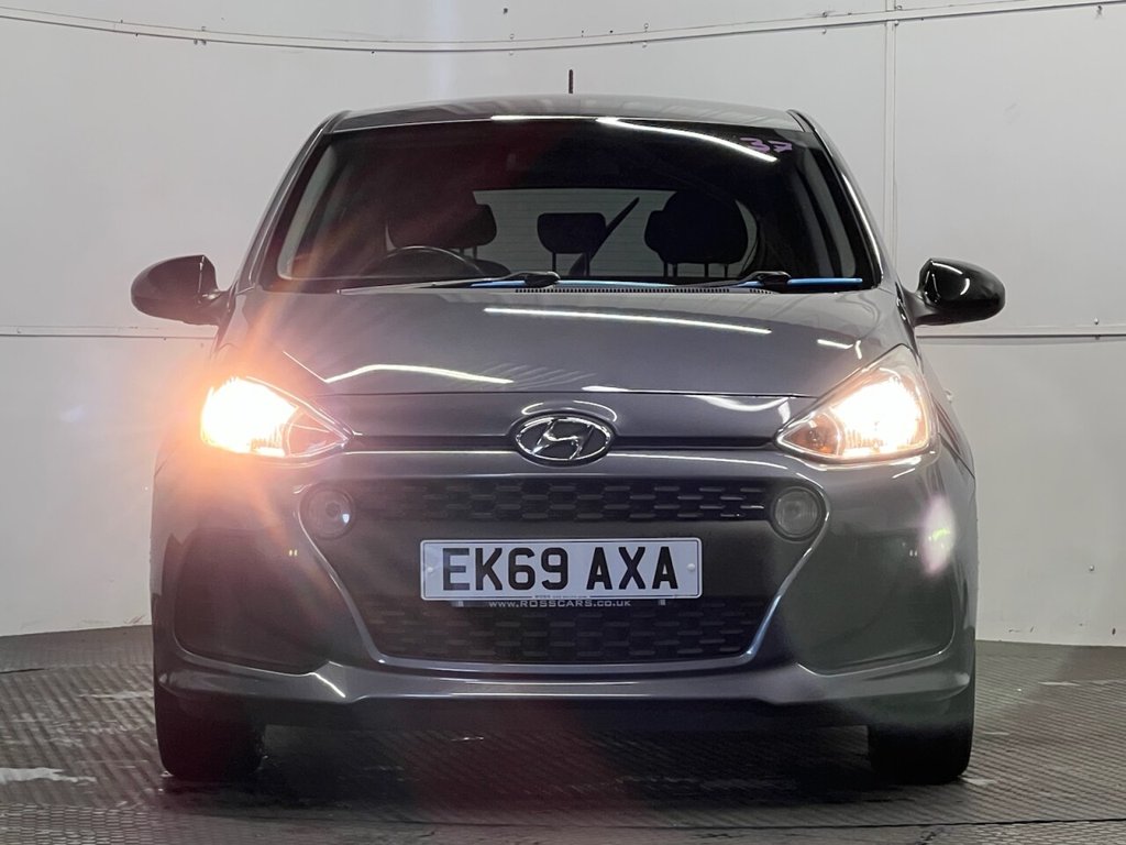 Used Hyundai i10 2019 for sale - 76798209: Photo 8