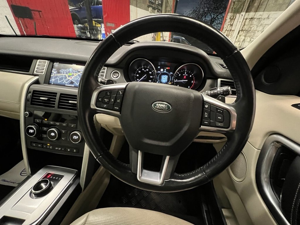 Used Land Rover Discovery Sport 2018 for sale - 76501049: Photo 14