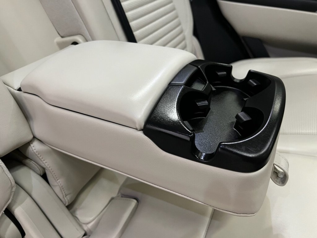 Used Land Rover Discovery Sport 2018 for sale - 76501049: Photo 26