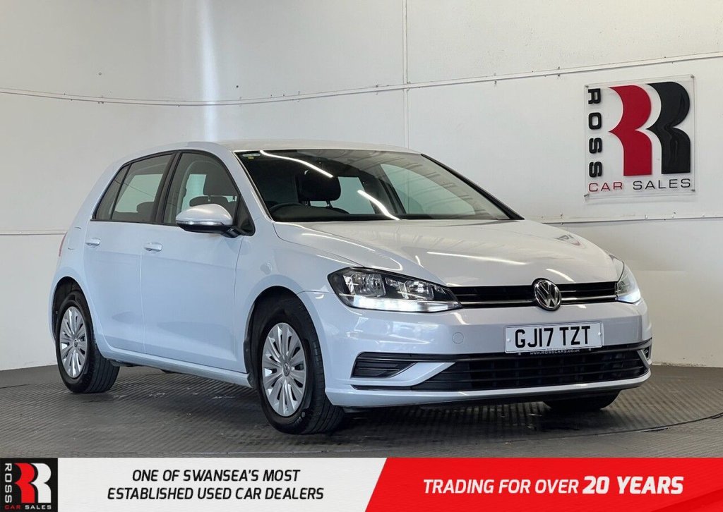 Used Volkswagen Golf 2017 for sale - 76386611: Photo 1