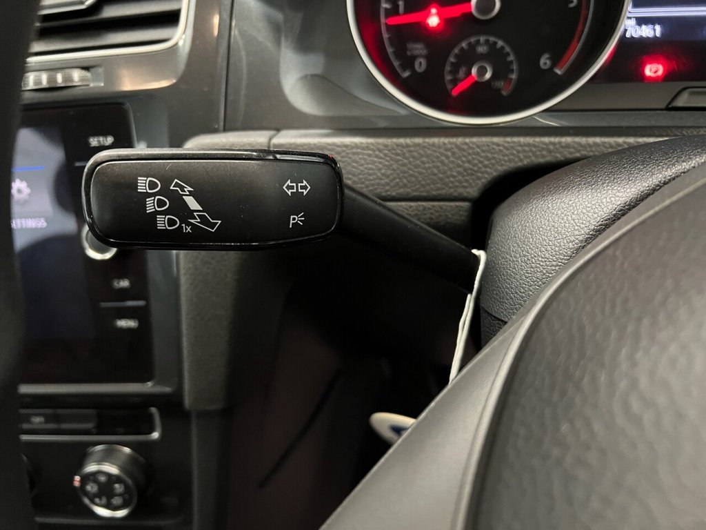 Used Volkswagen Golf 2017 for sale - 76386611: Photo 32