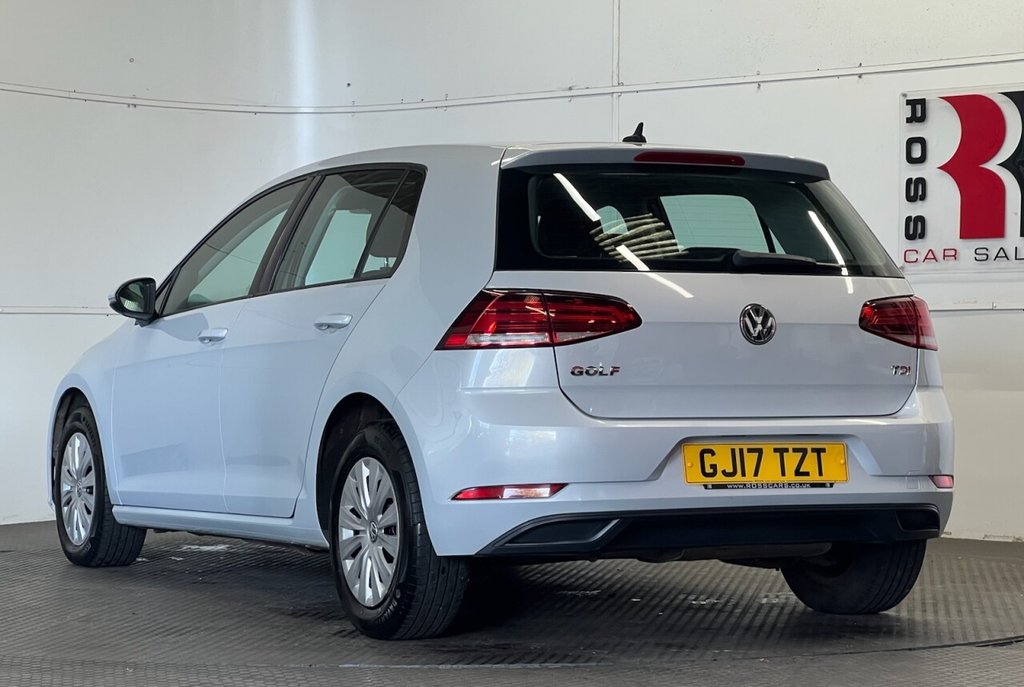 Used Volkswagen Golf 2017 for sale - 76386611: Photo 5