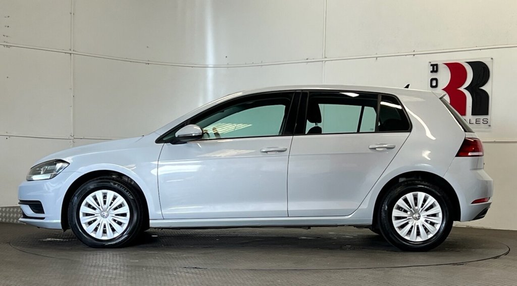 Used Volkswagen Golf 2017 for sale - 76386611: Photo 6