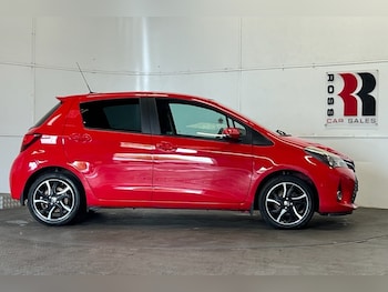 Used Toyota Yaris 2015 for sale - 78619055: Photo