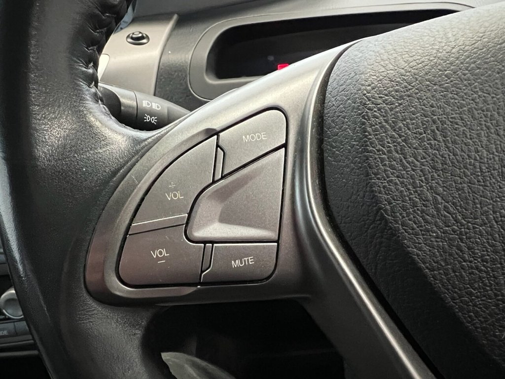 Used Ssangyong Turismo 2016 for sale - 78017022: Photo 25