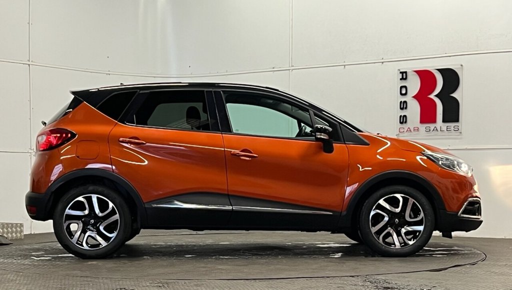Used Renault Captur 2014 for sale - 76783357: Photo 2