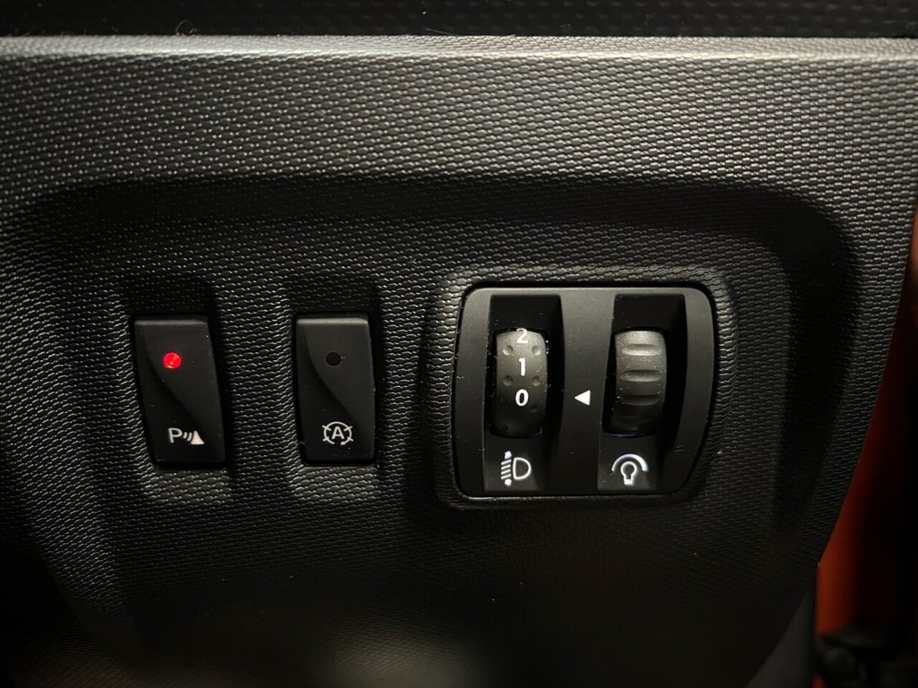 Used Renault Captur 2014 for sale - 76783357: Photo 34