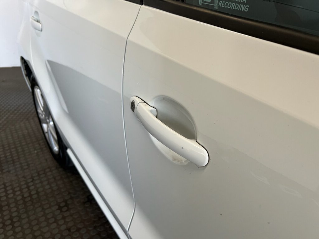 Used Volkswagen Polo 2017 for sale - 76740651: Photo 11