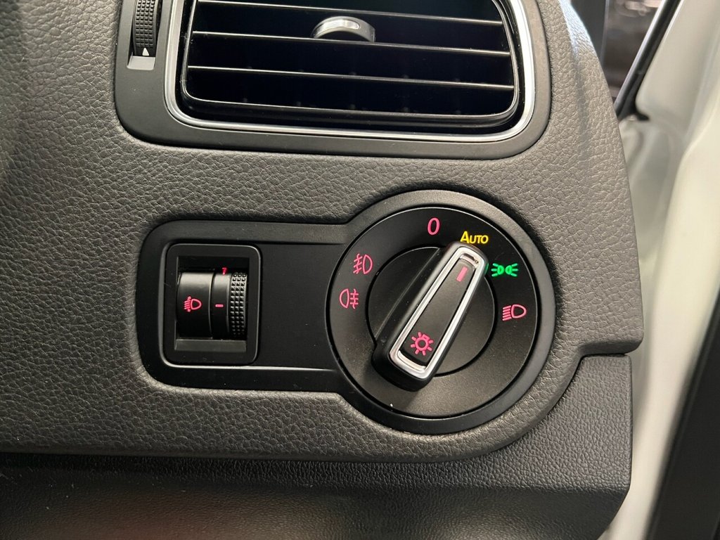 Used Volkswagen Polo 2017 for sale - 76740651: Photo 34