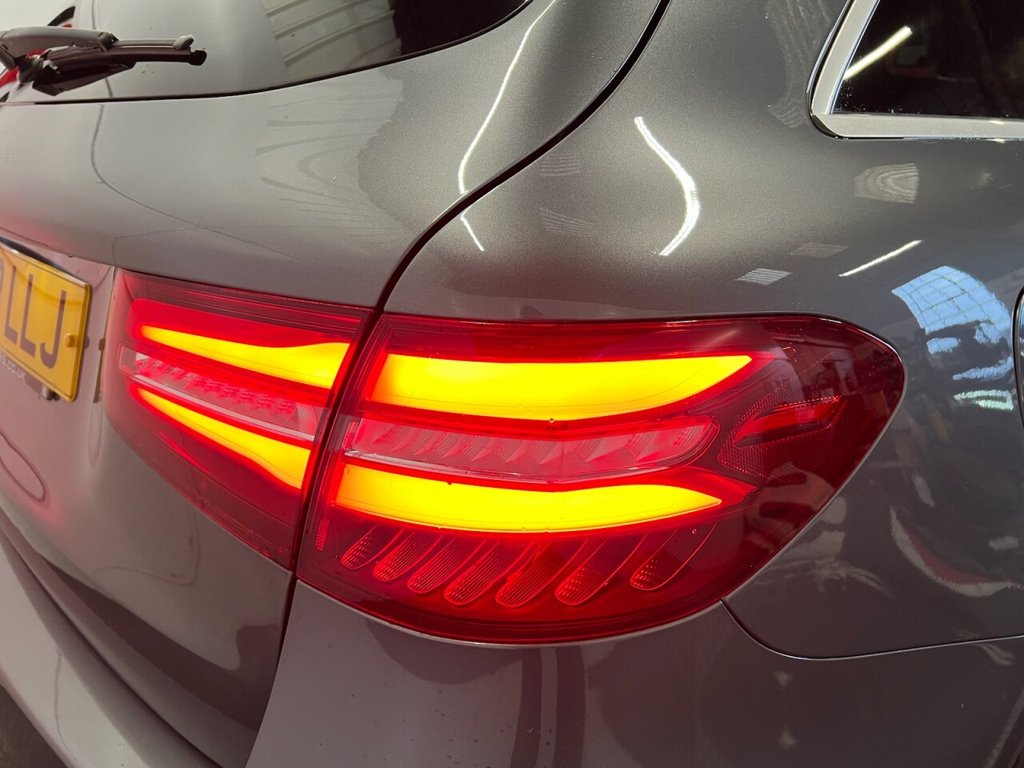 Used Mercedes-Benz GLC 2019 for sale - 77171919: Photo 12