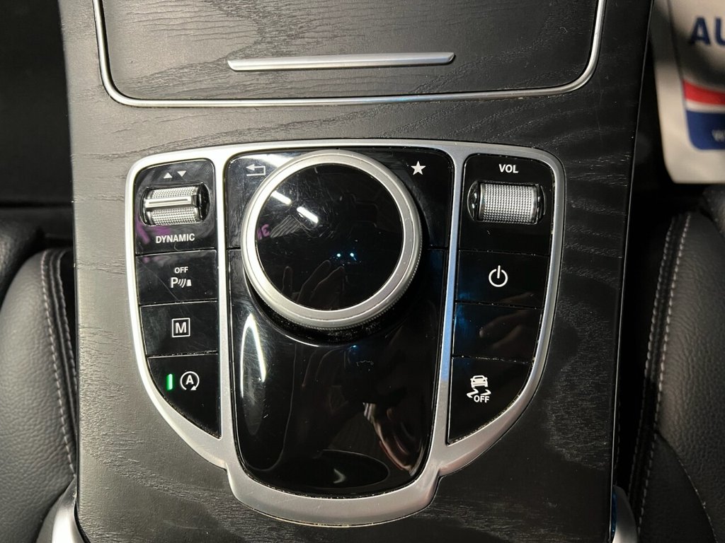 Used Mercedes-Benz GLC 2019 for sale - 77171919: Photo 30