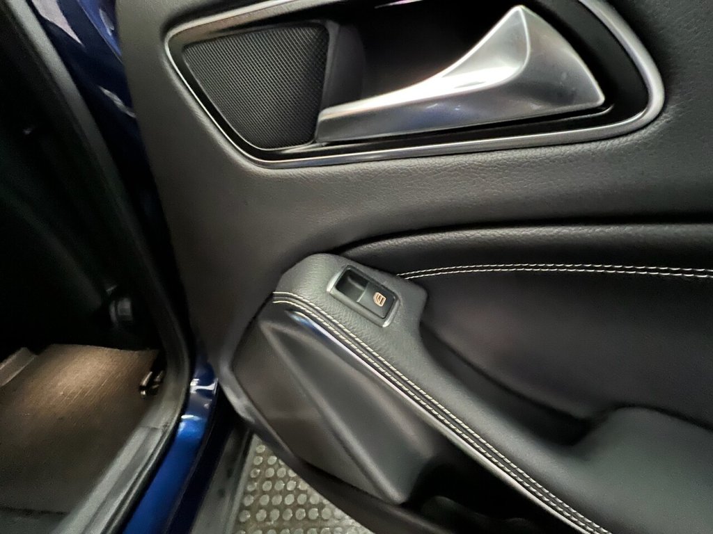 Used Mercedes-Benz GLA 2018 for sale - 76470302: Photo 21