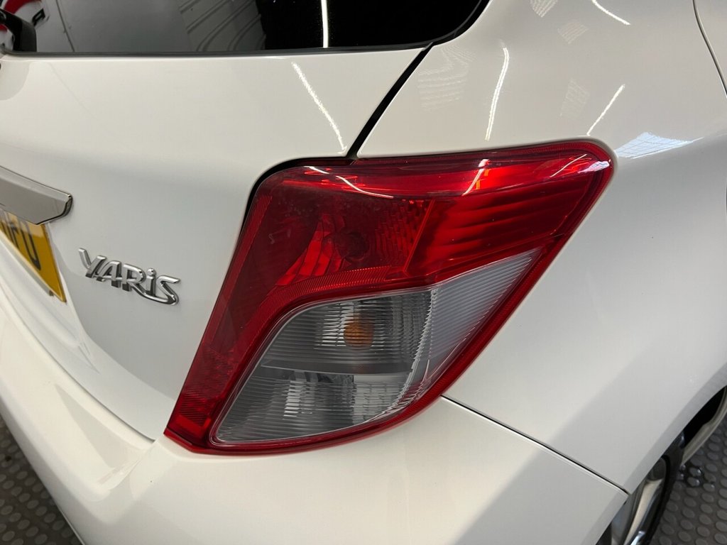 Used Toyota Yaris 2013 for sale - 76406401: Photo 12