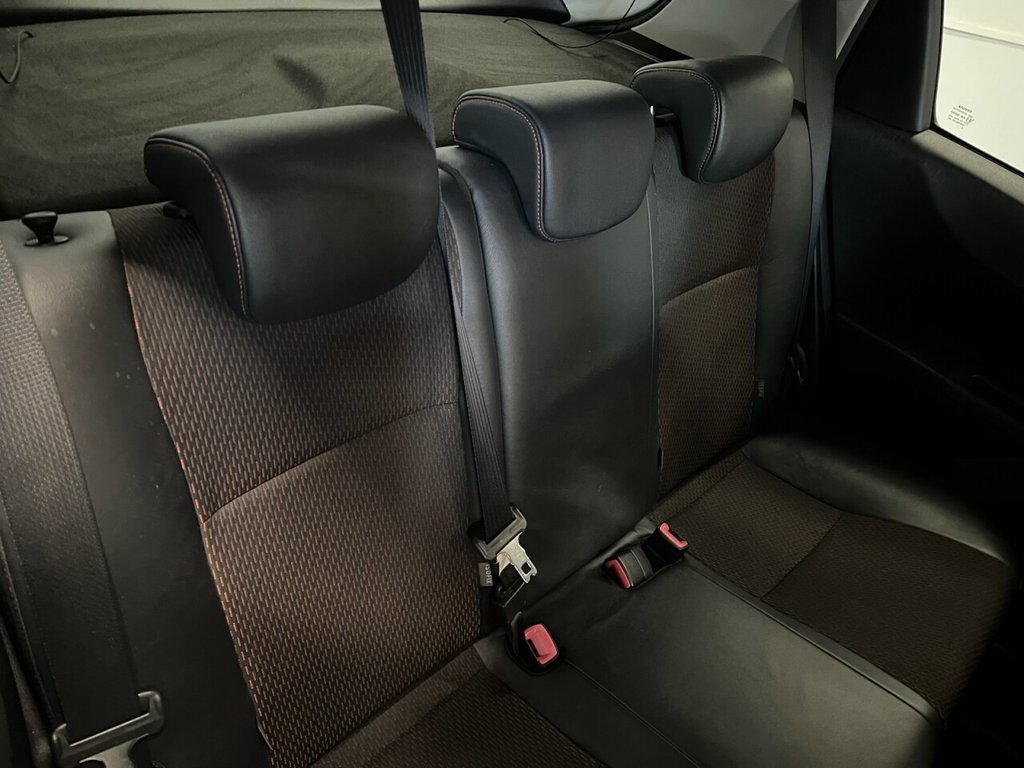 Used Toyota Yaris 2013 for sale - 76406401: Photo 17