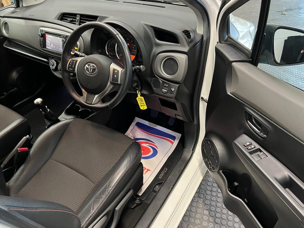 Used Toyota Yaris 2013 for sale - 76406401: Photo 18