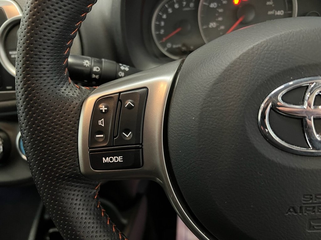 Used Toyota Yaris 2013 for sale - 76406401: Photo 29