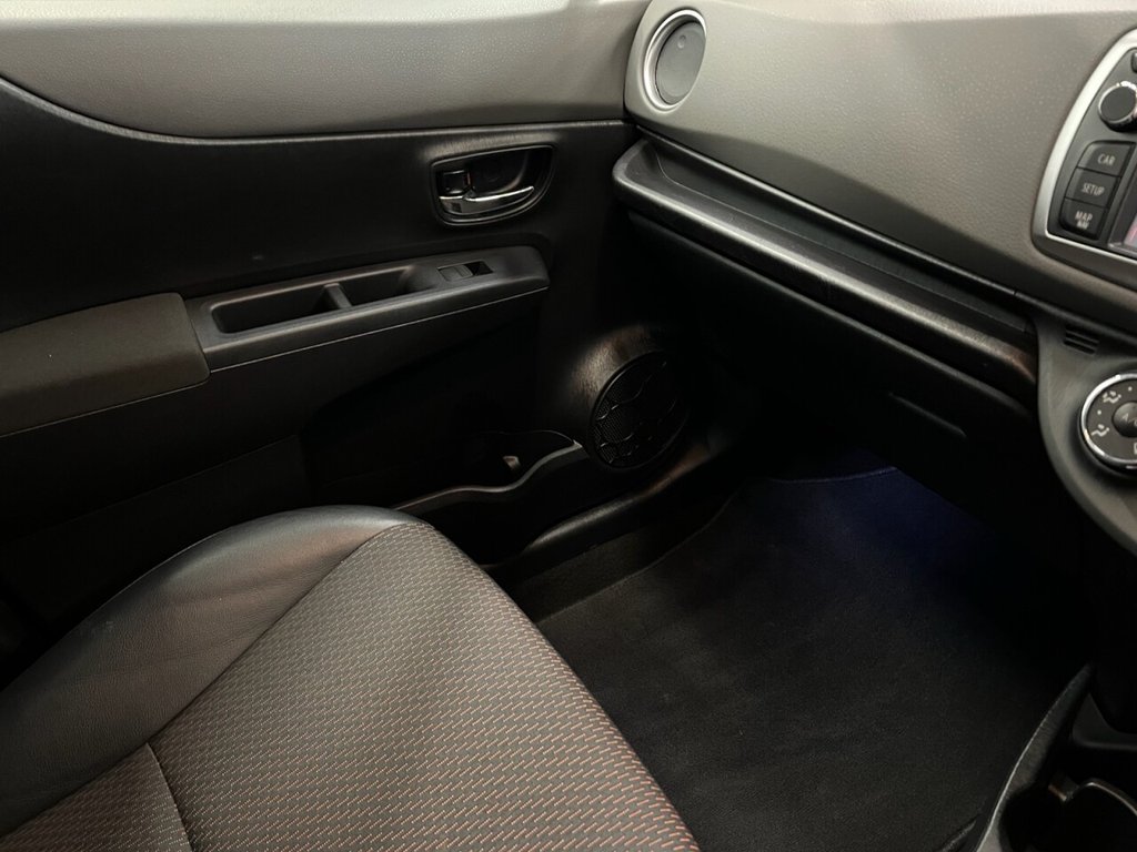 Used Toyota Yaris 2013 for sale - 76406401: Photo 31