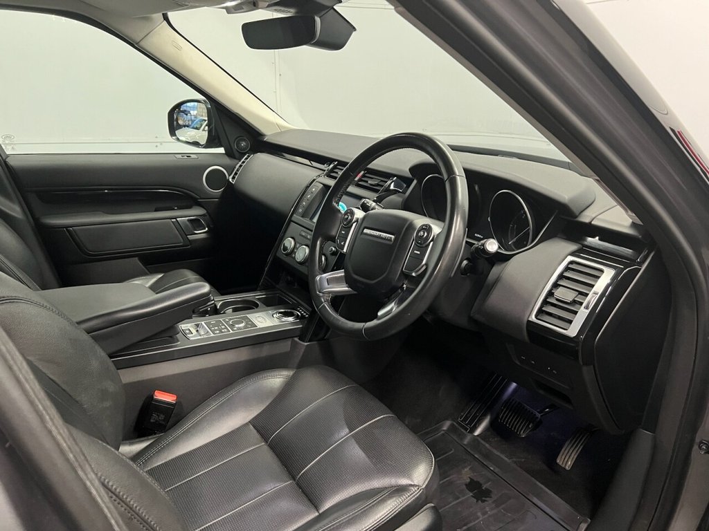 Used Land Rover Discovery 2017 for sale - 77212863: Photo 18