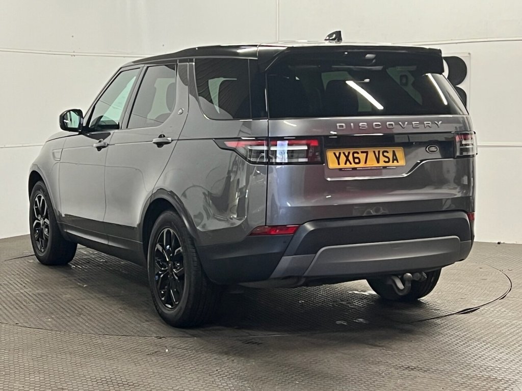 Used Land Rover Discovery 2017 for sale - 77212863: Photo 5