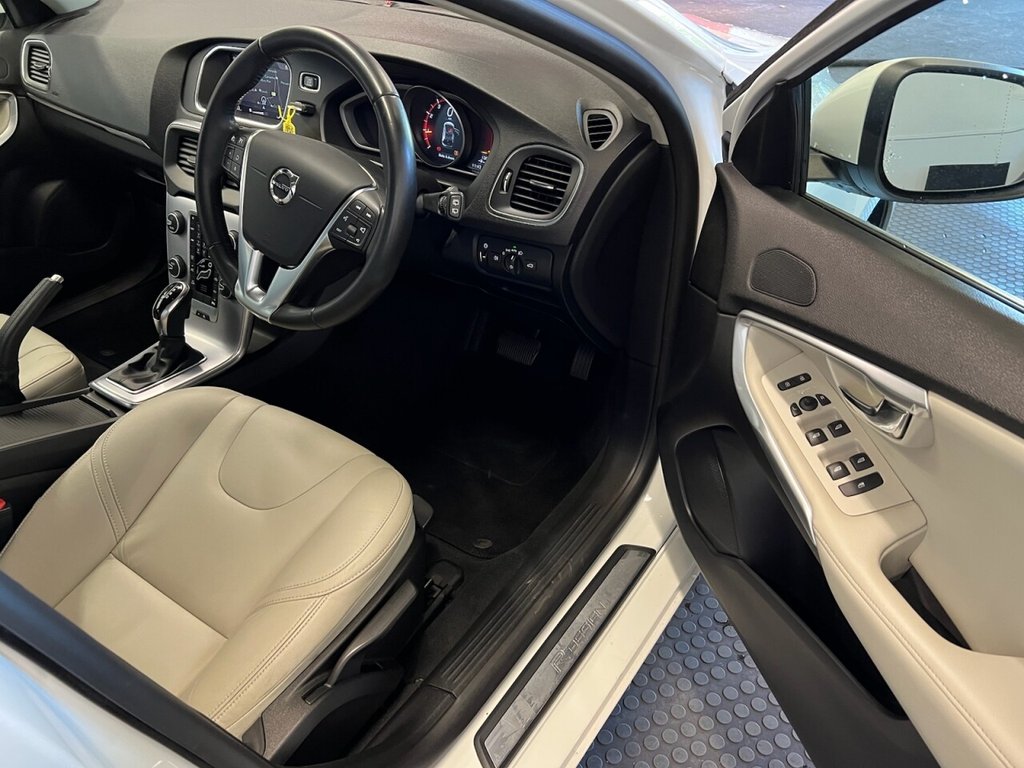 Used Volvo V40 2018 for sale - 77383512: Photo 19